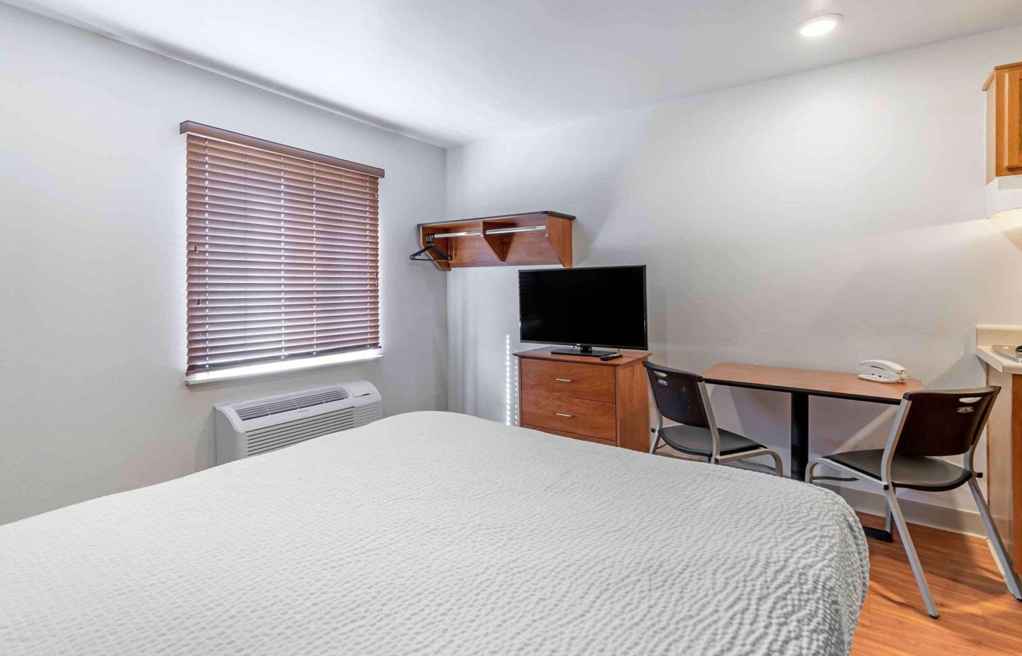 Extended Stay America Select Suites - Ларедо Екстериор снимка